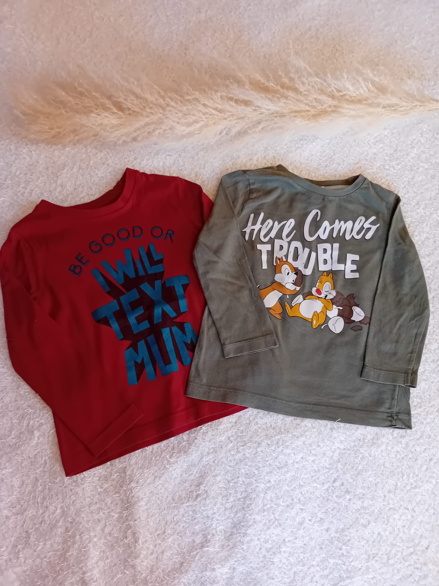 2 t-shirts manches longues 