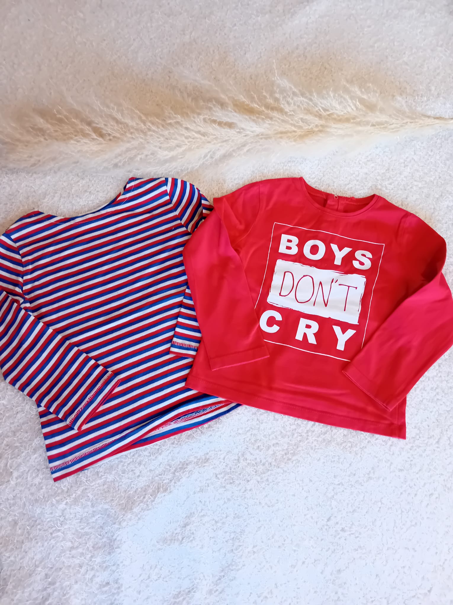 2 t-shirts manches longues 