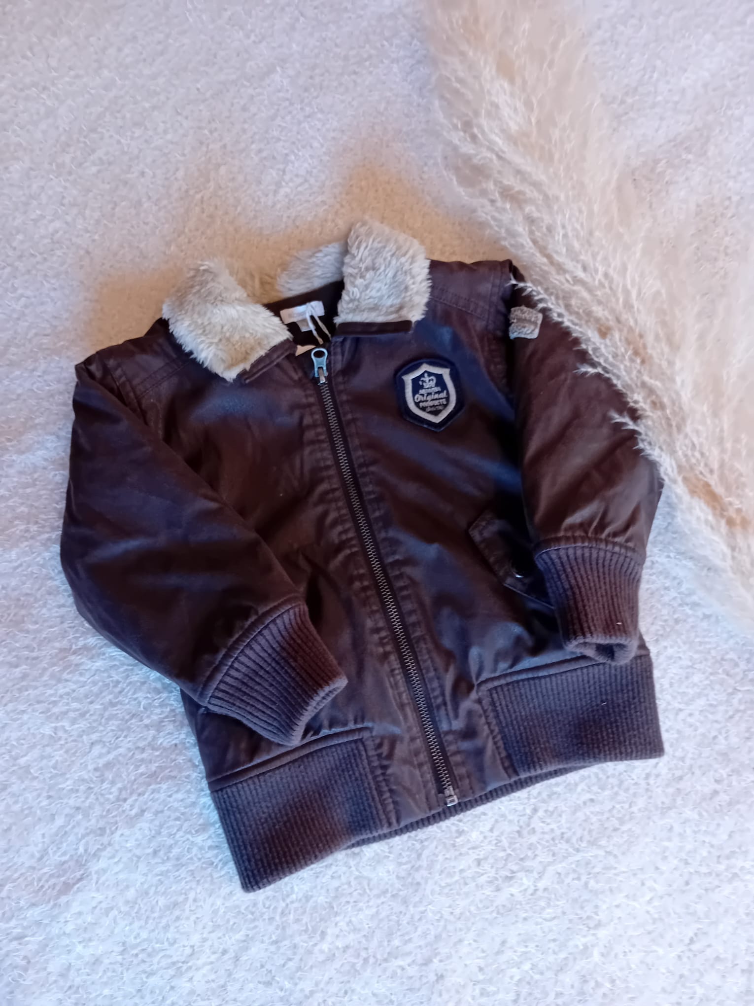 Blouson col fourrure 