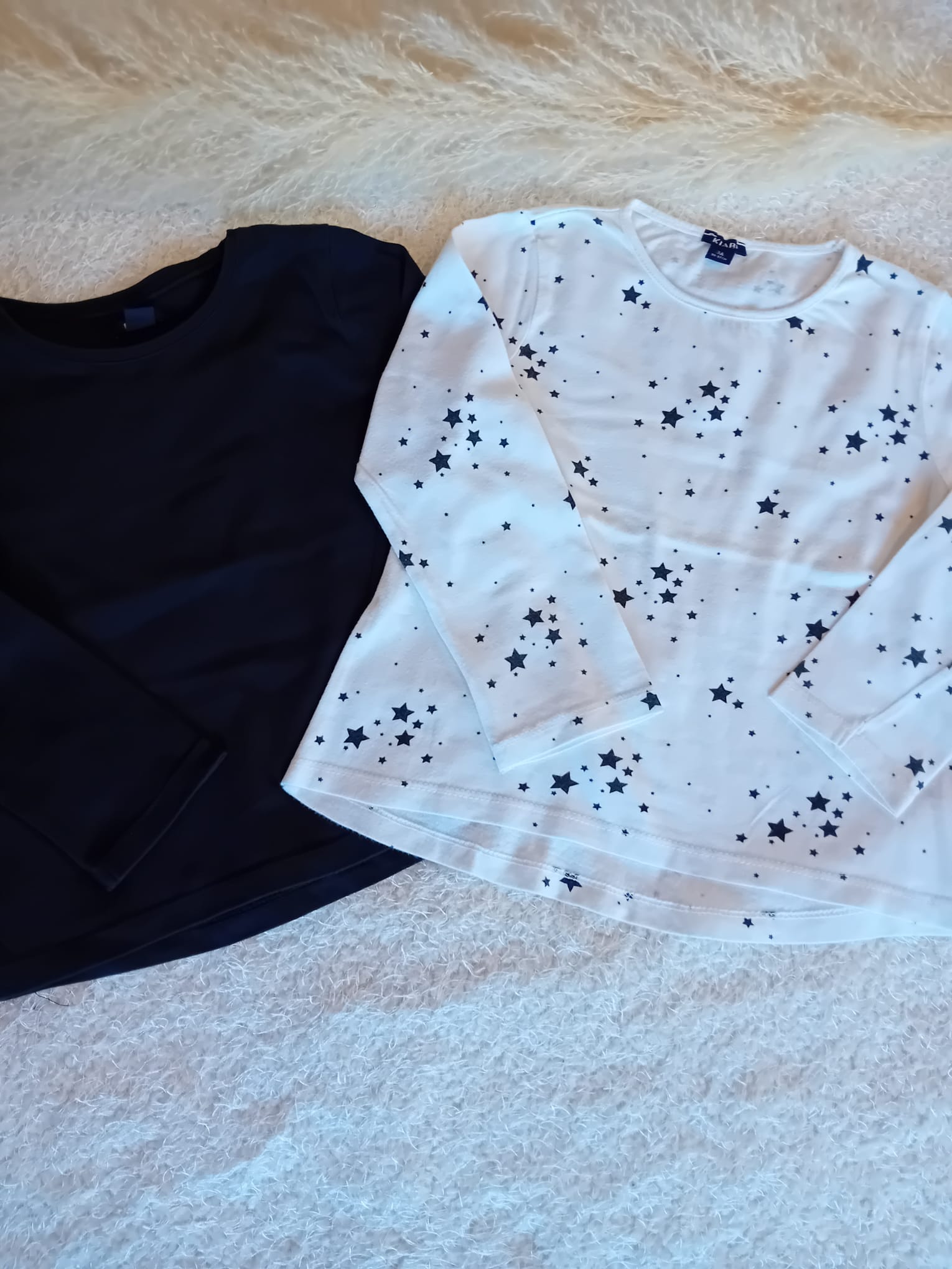 Lot 2 t.shirts manches longues  2