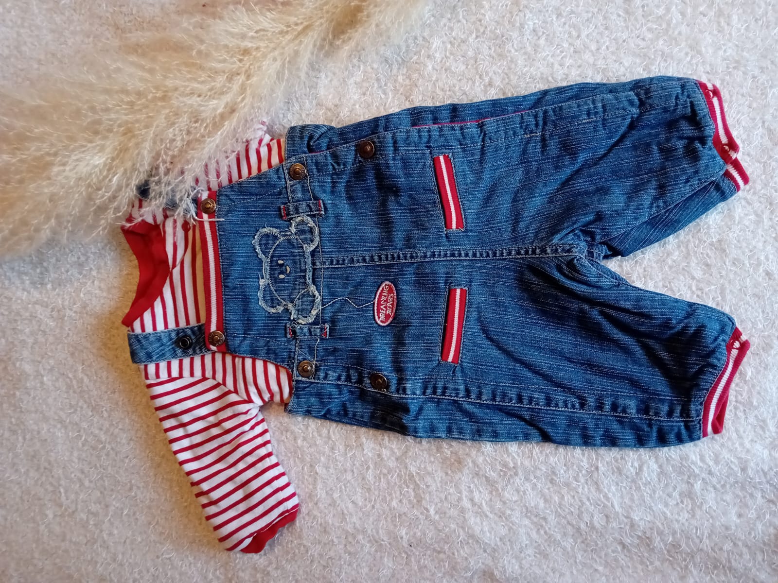 Salopette et T.shirt 