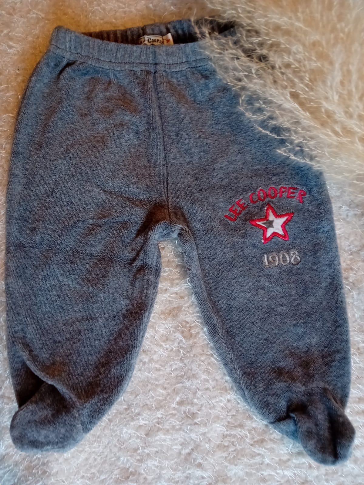 Pantalon avec pieds 2