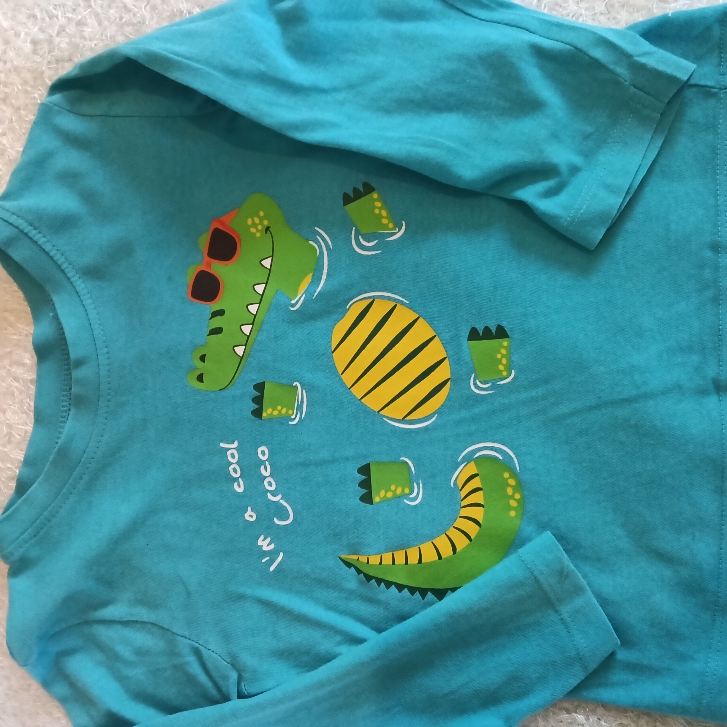 T.shirt manches longues.   1162s  2